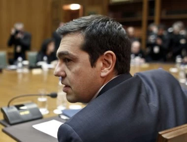 Παραγγέλνουν καταστροφείς εγγράφων τα υπουργεία - Η κυβέρνηση «εξαφανίζει» τα ίχνη της (φωτο)